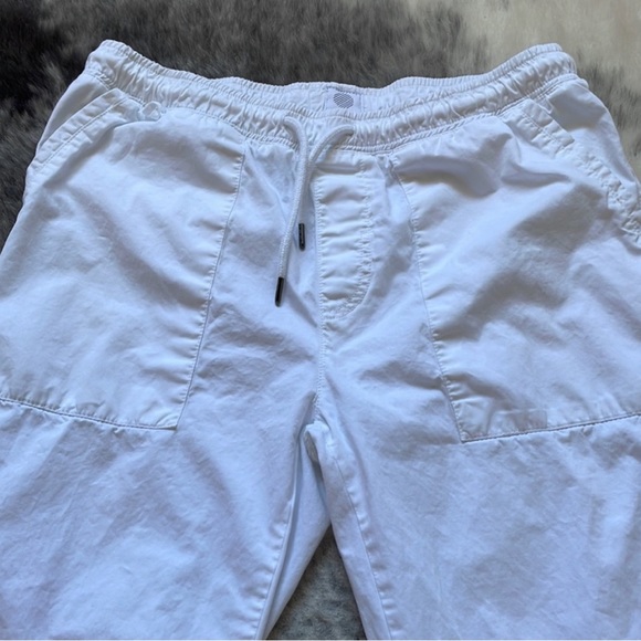 Pull & Bear Joggers - Picture 2 of 4